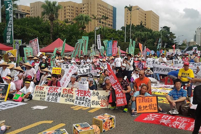 Expropiaciones y protestas