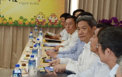 El alcalde de Nueva Taipéi se reúne con Zhang Zhijun