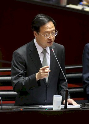 El Yuan Ejecutivo determinará responsabilidades entre las autoridades por el caso de grasa porcina adulterada