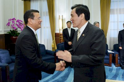 El ministro de Relaciones Exteriores de El Salvador visita la República de China