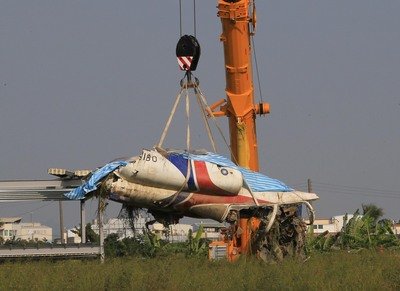 Se colisionaron accidentalmente dos aeronaves AT-3 de la Fuerza Aérea