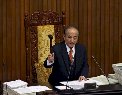 El Yuan Legislativo aprueba los presupuestos generales para el 2015