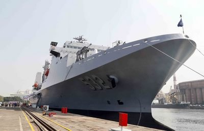 Defensa recibe un nuevo buque de suministros construido en Taiwán