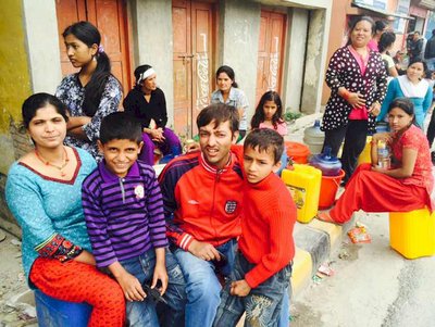 Asociación Internacional Luz de Buda colabora con las labores de rescate en Nepal