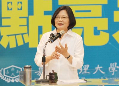 Tsai Ing-wen inicia su gira por EE.UU. con la posición sobre el Estrecho como cuestión más importante