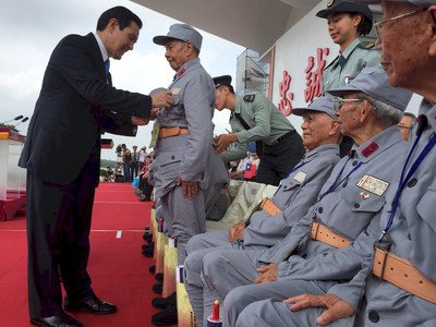 Gran parada militar en Hsinchu para conmemorar los 70 años de la victoria en la II Guerra Mundial