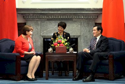 La primera dama de Guatemala se reúne con el presidente Ma en Taiwán
