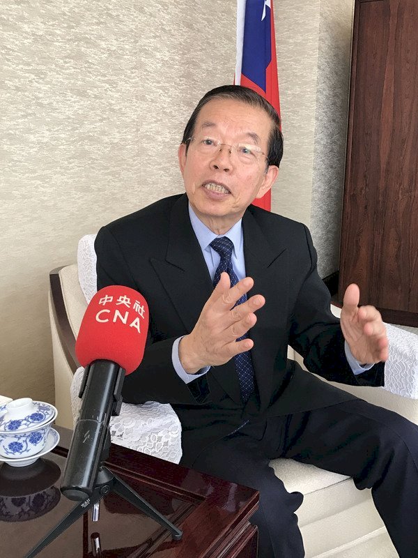 El representante en Japón, Frank Hsieh, acude a la coronación de Naruhito como emperador