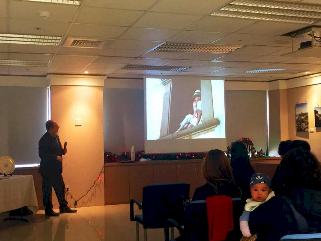 Presentación de la primera guía turística mexicana en idioma mandarín