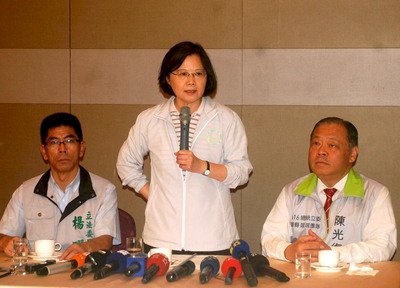 Tsai Ing-wen no descartaría un encuentro con Xi Jinping si saliera elegida presidenta