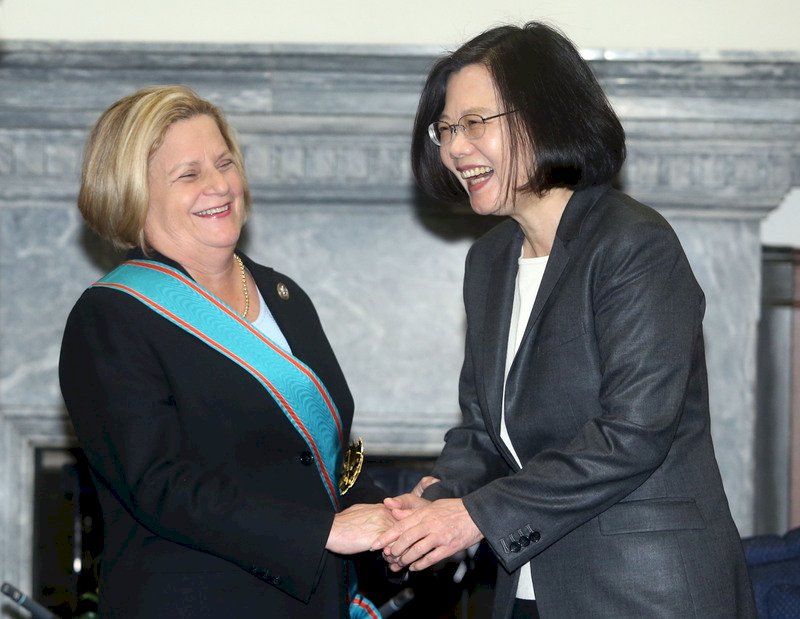 Ileana Ros-Lehtinen reafirma la buena relación entre Taiwán y EEUU