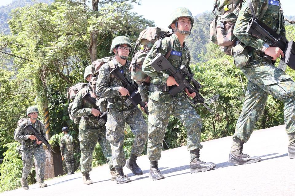 Legislador propone realizar pruebas capilares para acabar con el problema de drogadicción en el ejército