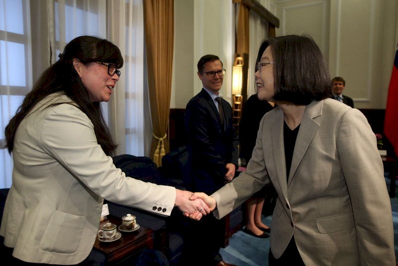 Tsai Ing-wen reitera el compromiso de Taiwán con el mundo a pesar de la presión china