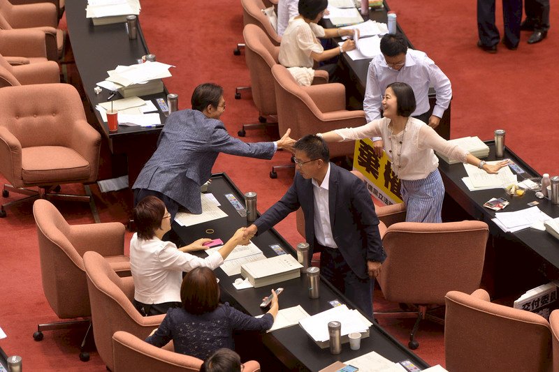 Taiwán reforma ampliamente la Ley de Sociedades
