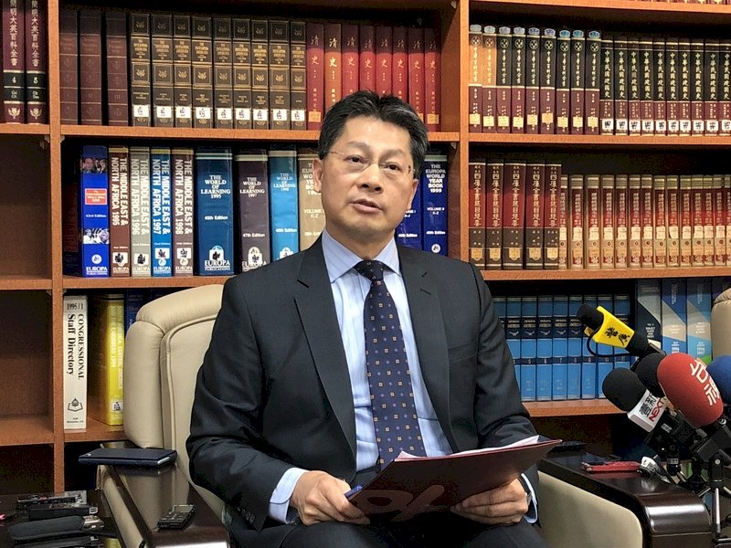Exteriores investiga incidente de un japonés pateando la estatua que conmemora a las víctimas de esclavitud sexual