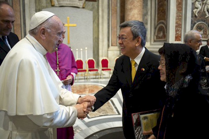 El Papa envía salutaciones a la presidenta Tsai por medio de Chen Chien-jen