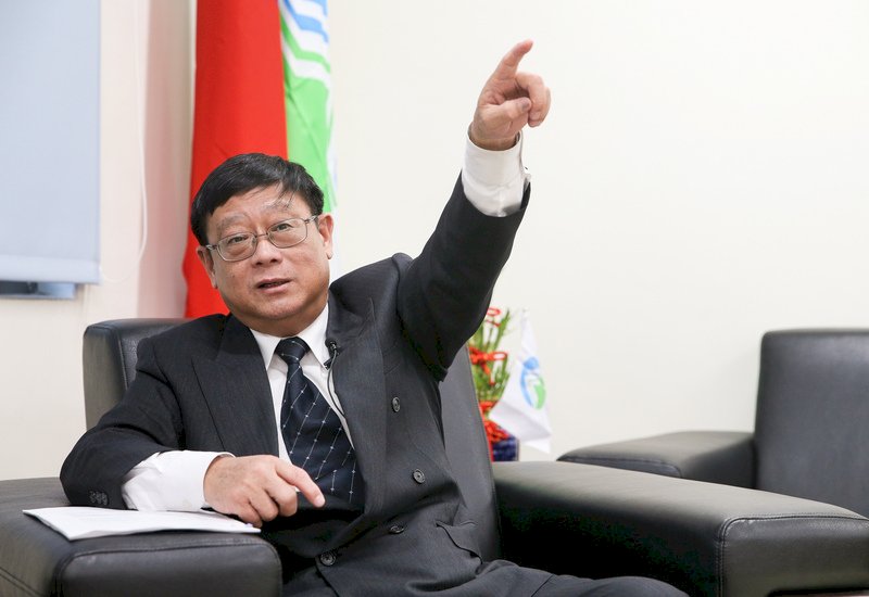 El premier Su Tseng-chang propone sanciones para agencias de turismo y guías turístico