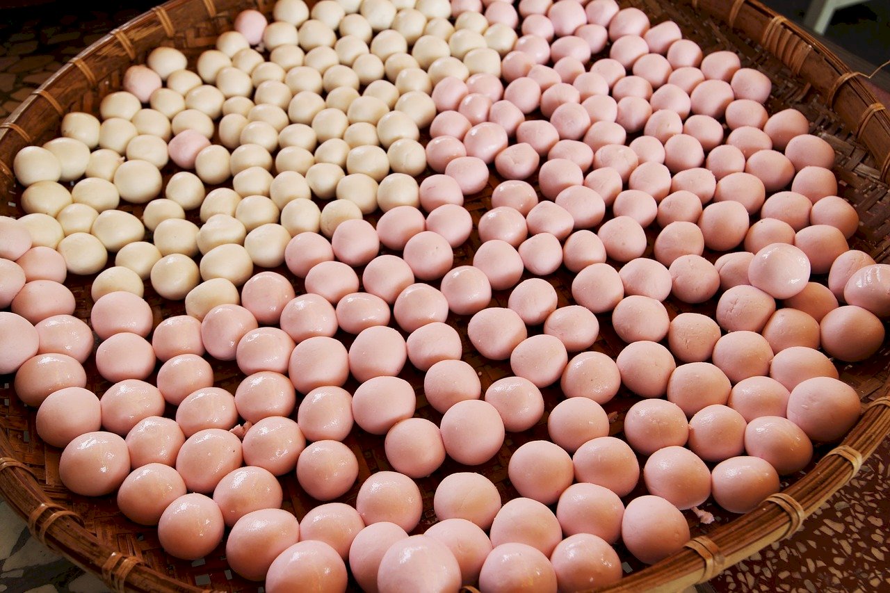 Nuevos platos con tangyuan para celebrar el Festival de las Linternas