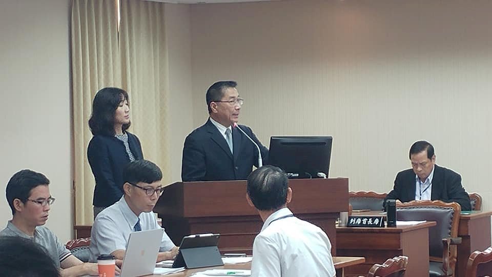 Hsu Kuo-yung: 