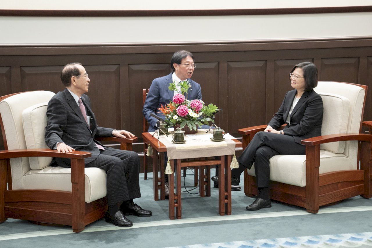 Tsai Ing-wen: “Taiwán puede realizar programas de inversión en colaboración con Japón”
