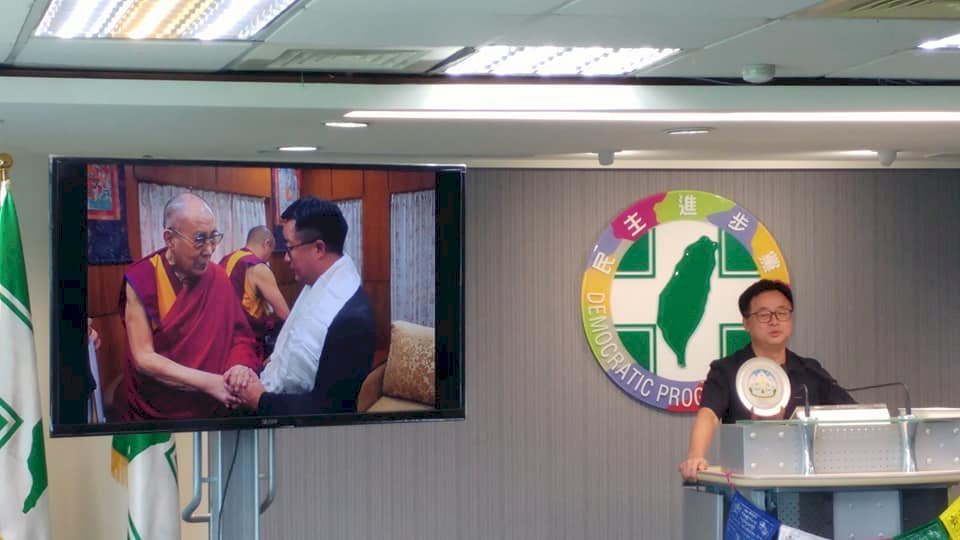 Líderes del PDP se entrevistan con el Dalai Lama en la India