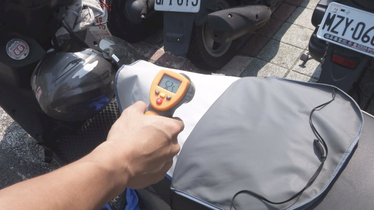 El calor sobrecalienta el asiento de las motocicletas