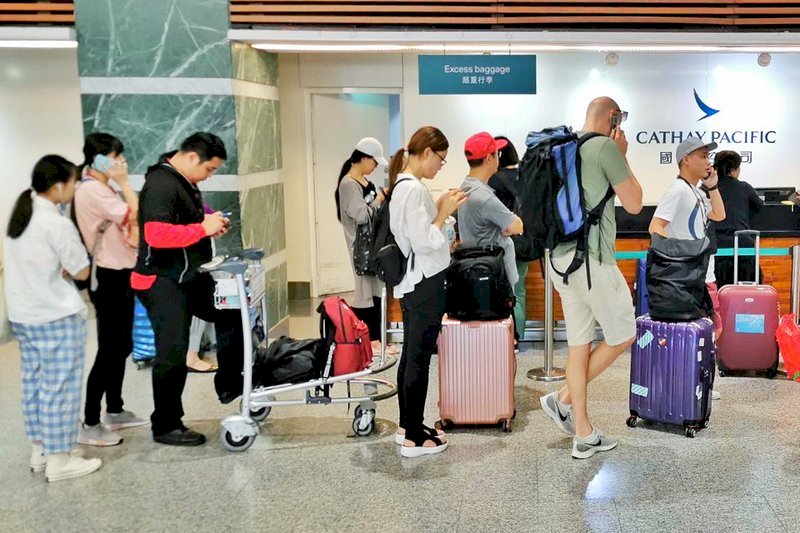 Se cancelan vuelos de China Airlines y Eva Air debido a la huelga contra la ley de extradición en Hong Kong