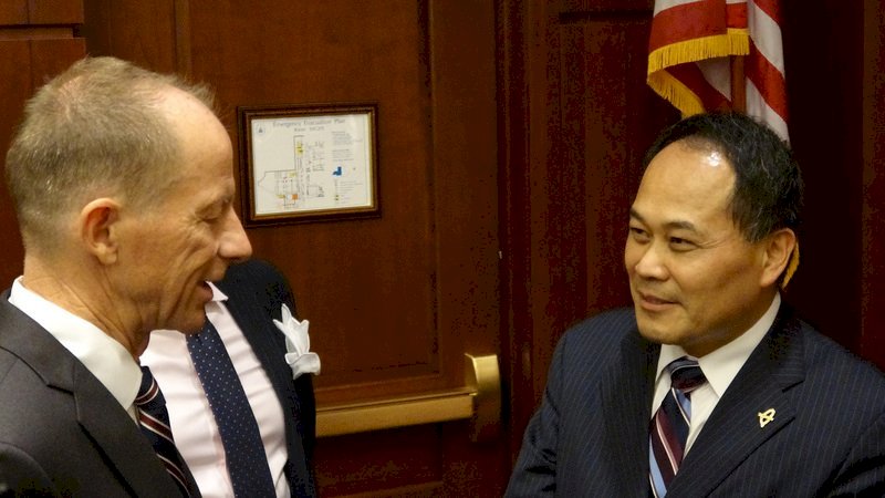 Delegación taiwanesa firma de contrato de productos agrícolas con EE.UU.