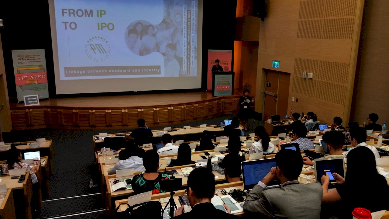 Arranca el Foro Internacional sobre Emprendimiento e Innovación para Jóvenes de APEC