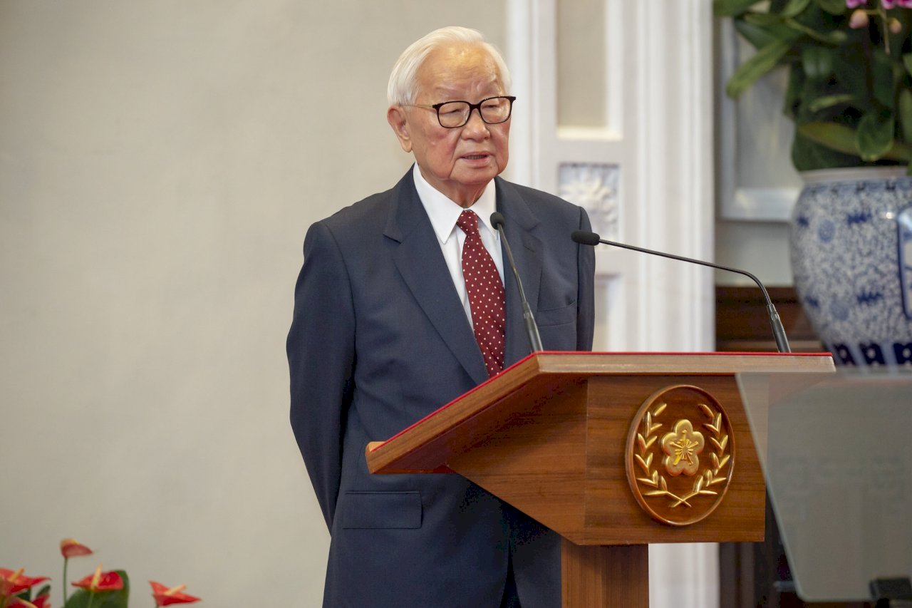 Tsai Ing-wen nombra de nuevo a Morris Chang para representar a Taiwán en el Foro APEC