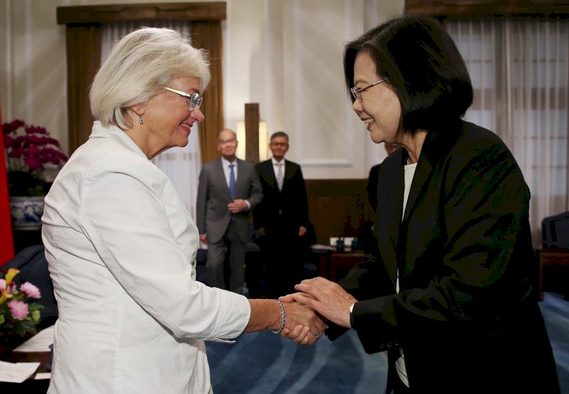 Taiwán buscará una mayor cooperación con Dinamarca