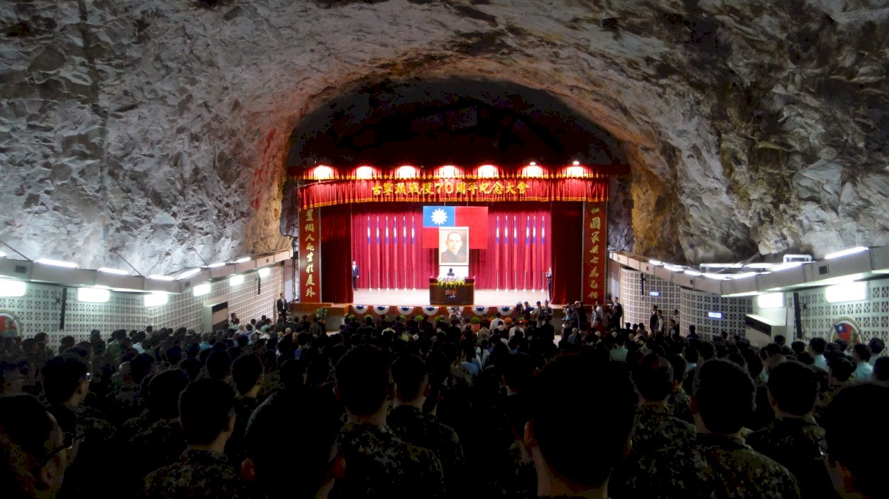 Tsai viaja a Kinmen para conmemorar el 70 aniversario de la batalla de Guningtou