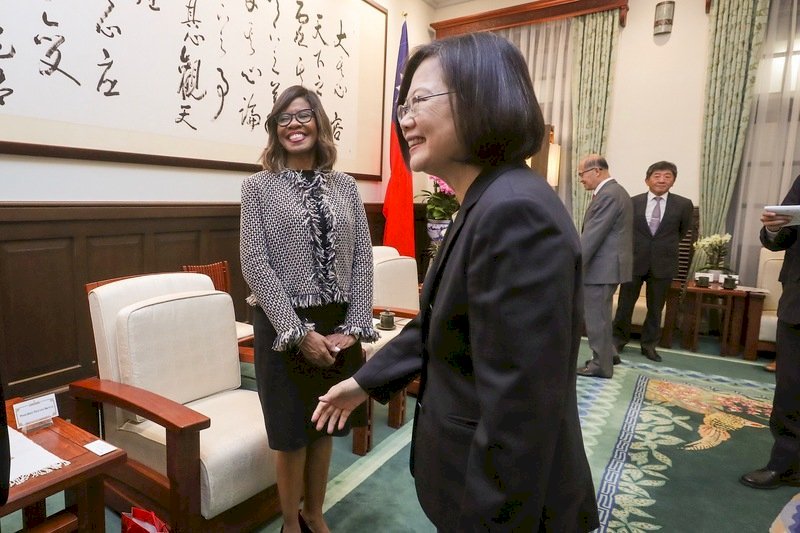 Tsai: “El sistema de salud de Taiwán es elogiado en todo el mundo”