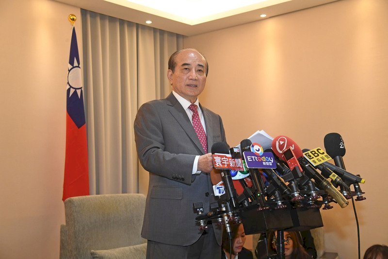 Wang Jin-pyng anuncia su retirada de la carrera a la presidencia