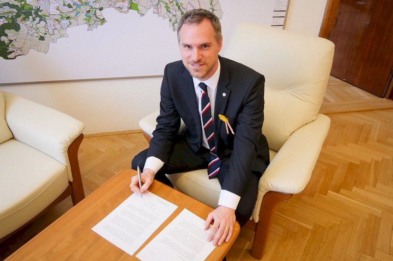 Alcalde de Praga publica mensaje de apoyo a Taiwán