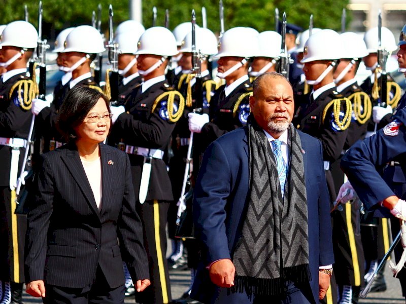Tsai Ing-wen recibe al presidente de Nauru, Lionel Aingimea