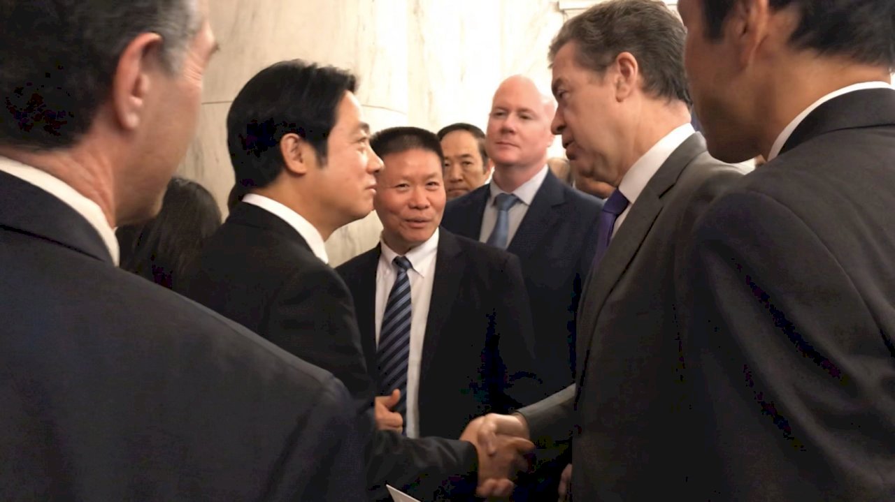 William Lai promete que RTI será el canal de promoción de la libertad de religión en China continental