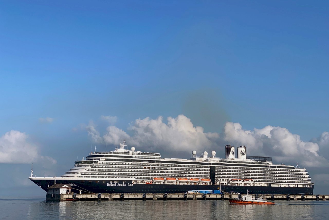 Hay 259 personas que deben realizarse inspección sanitaria debido al crucero neerlandés Westerdam