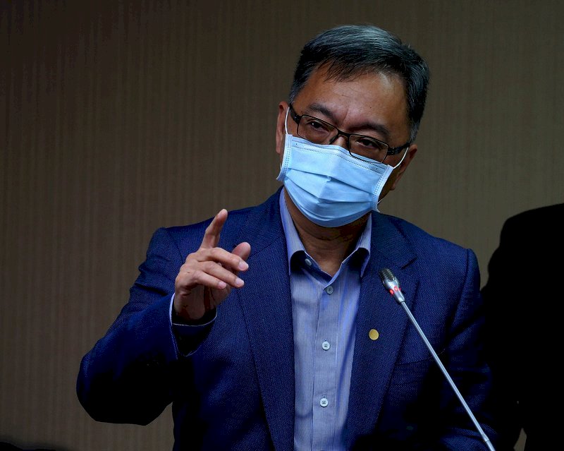 Ministerio de Salud trabaja en protocolo de detección de COVID-19 para quienes ingresen al país