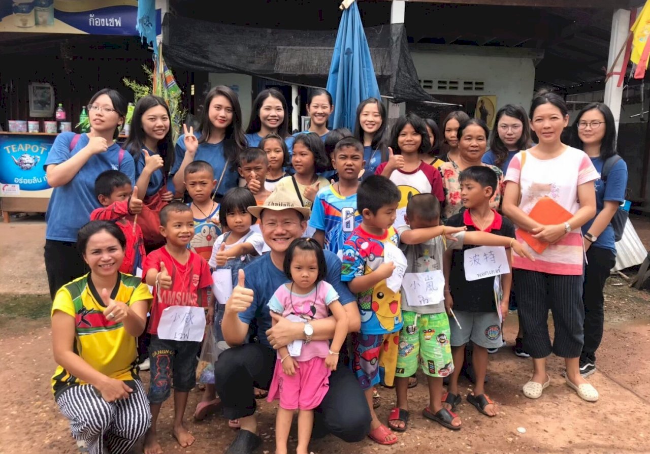 Estudiantes taiwaneses realizan pasantías en Tailandia