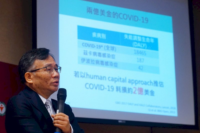 Expertos taiwaneses creen que la epidemia de COVID-19 no desaparecerá con el calor del verano