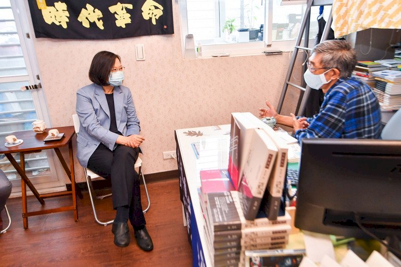 Tsai Ing-wen reitera su apoyo al pueblo hongkongés