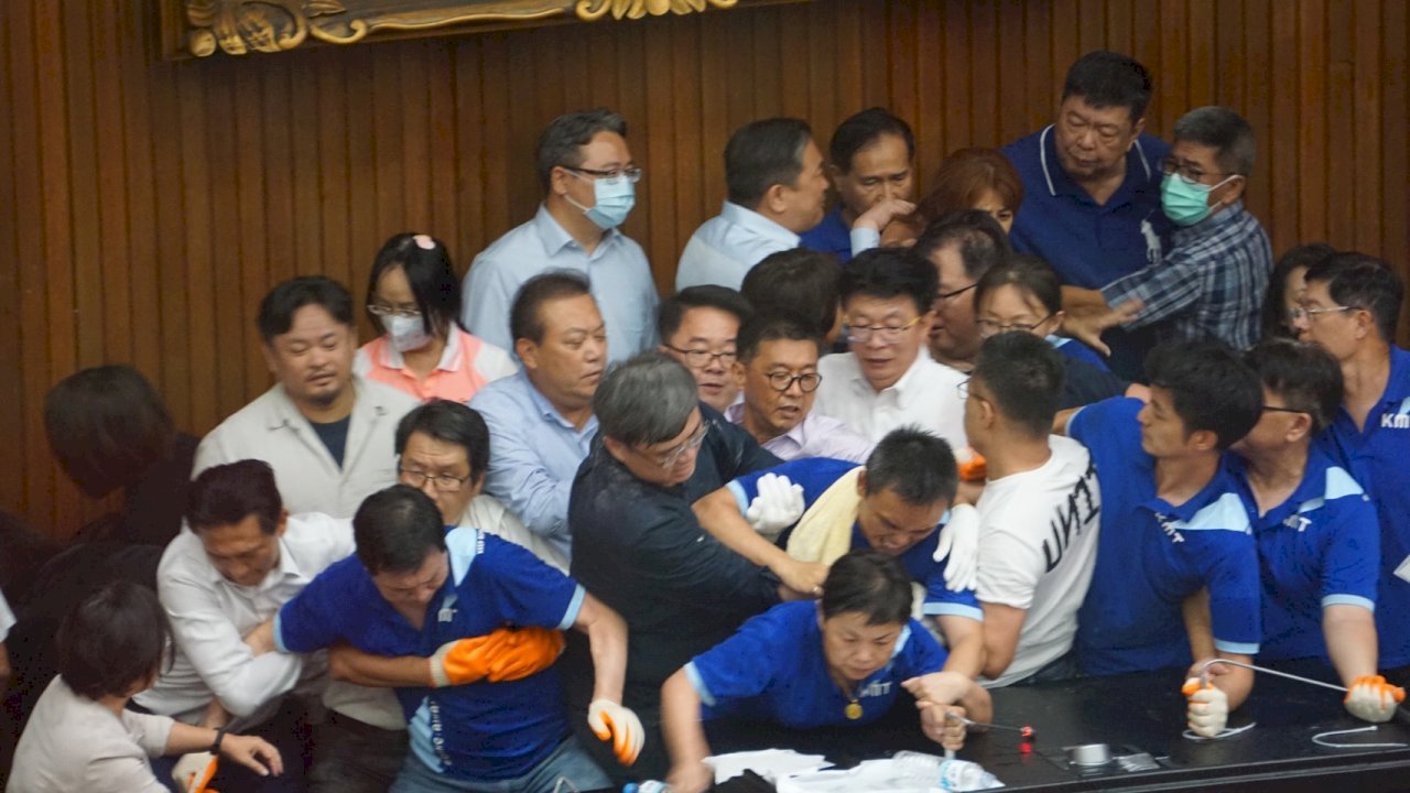 El PDP impone la nominación de Chen Chu al Yuan de Control a pesar del boicot del Kuomintang