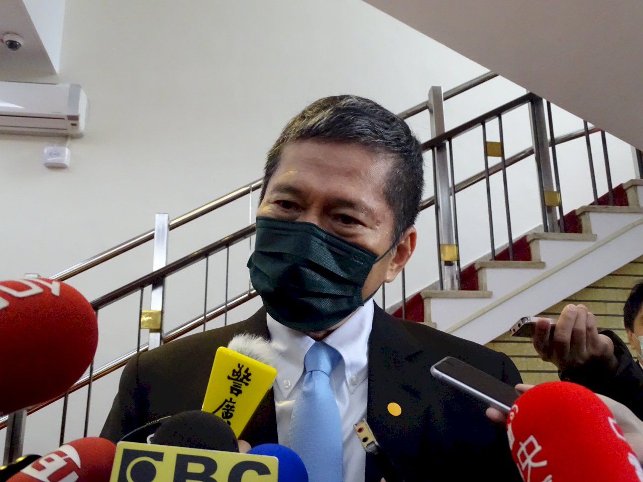El gobierno prepara una ley para vetar publicaciones de China continental