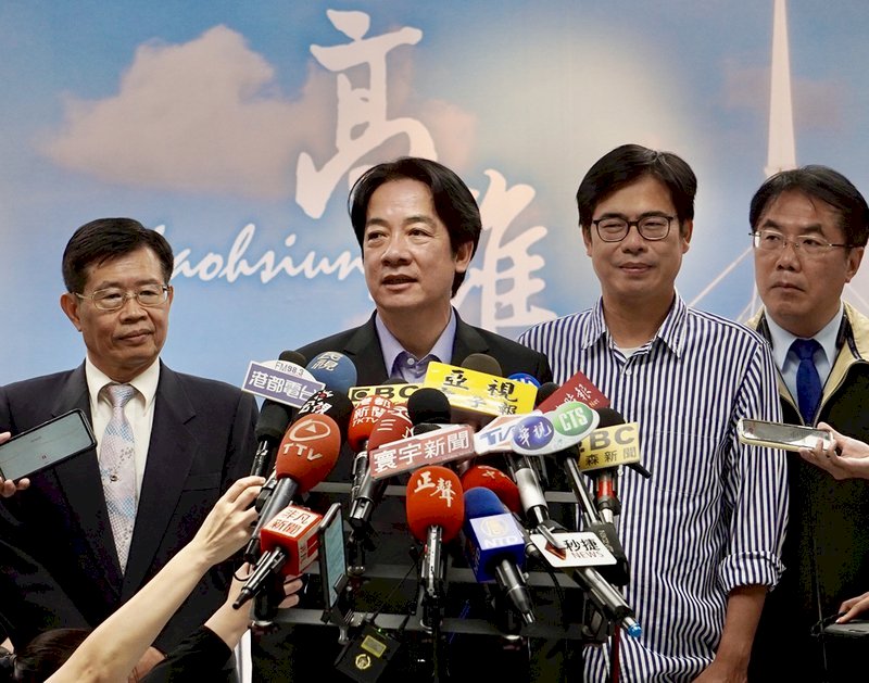 Vicepresidente Lai visita puerto de la Guardia Costera en Kaohsiung