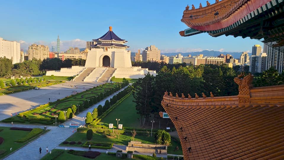 El encanto del Teatro Nacional y el Palacio de Conciertos