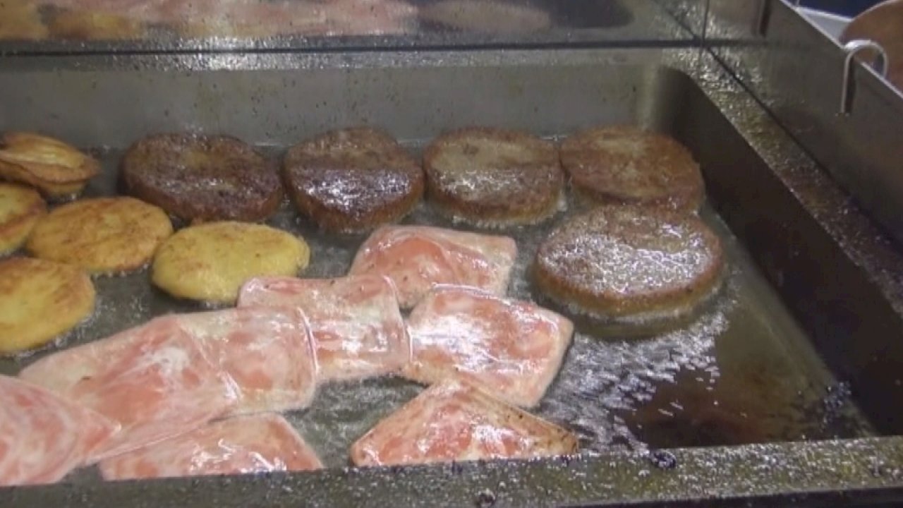 El mercado nocturno vegetariano móvil se pasea por Taiwán