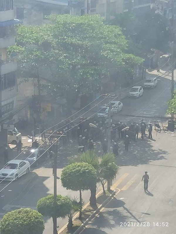 Exteriores pide al gobierno birmano que ejerza el autocontrol y escuche a los ciudadanos