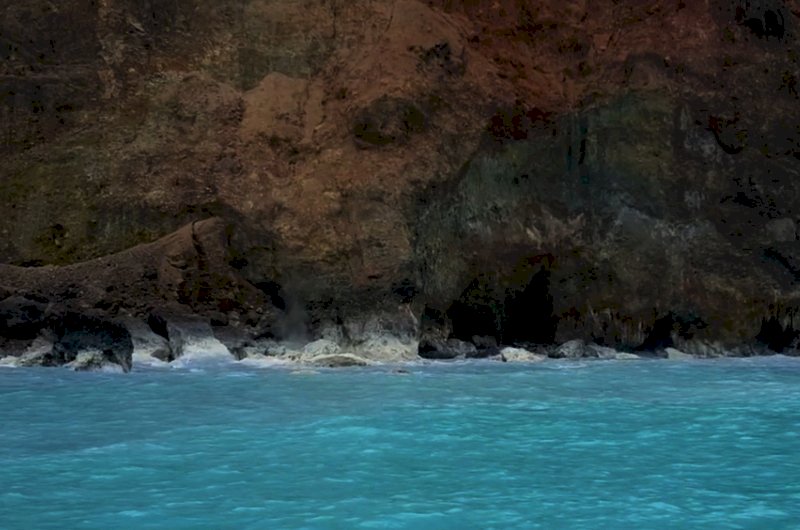 Reaparición del humo de azufre en la Isla Tortuga