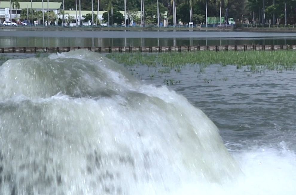 El lago Chengcing rellenado con agua de pozos subterráneos